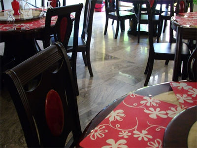 Crown Liberty Hotel Acra Restaurante foto